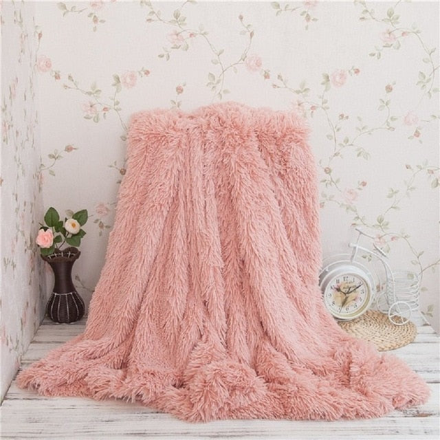 Elegant Fur Faux Fur Sherpa Throw