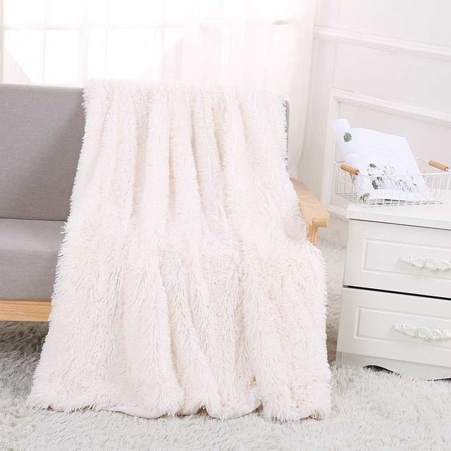 Elegant Fur Faux Fur Sherpa Throw