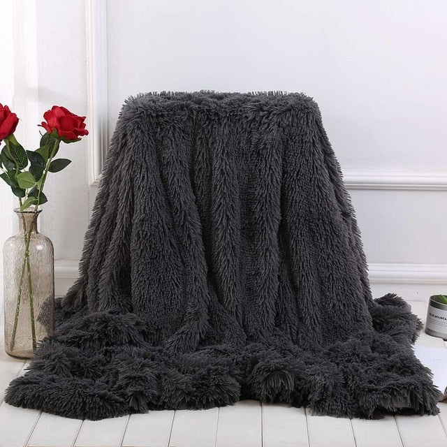 Elegant Fur Faux Fur Sherpa Throw